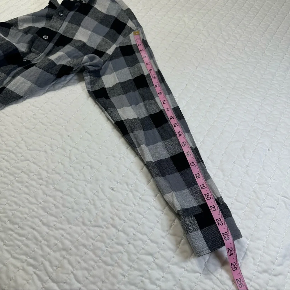 Club Room Men’s Buffalo Buttom Down Flannel Shirt Color Gray Size M Plaid - Picture 6 of 12